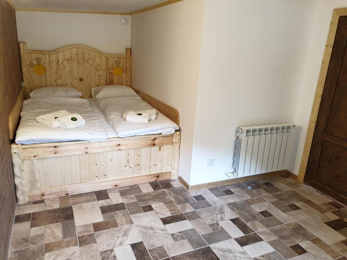 Cozy House Hotel Dilijan Bagian luar foto