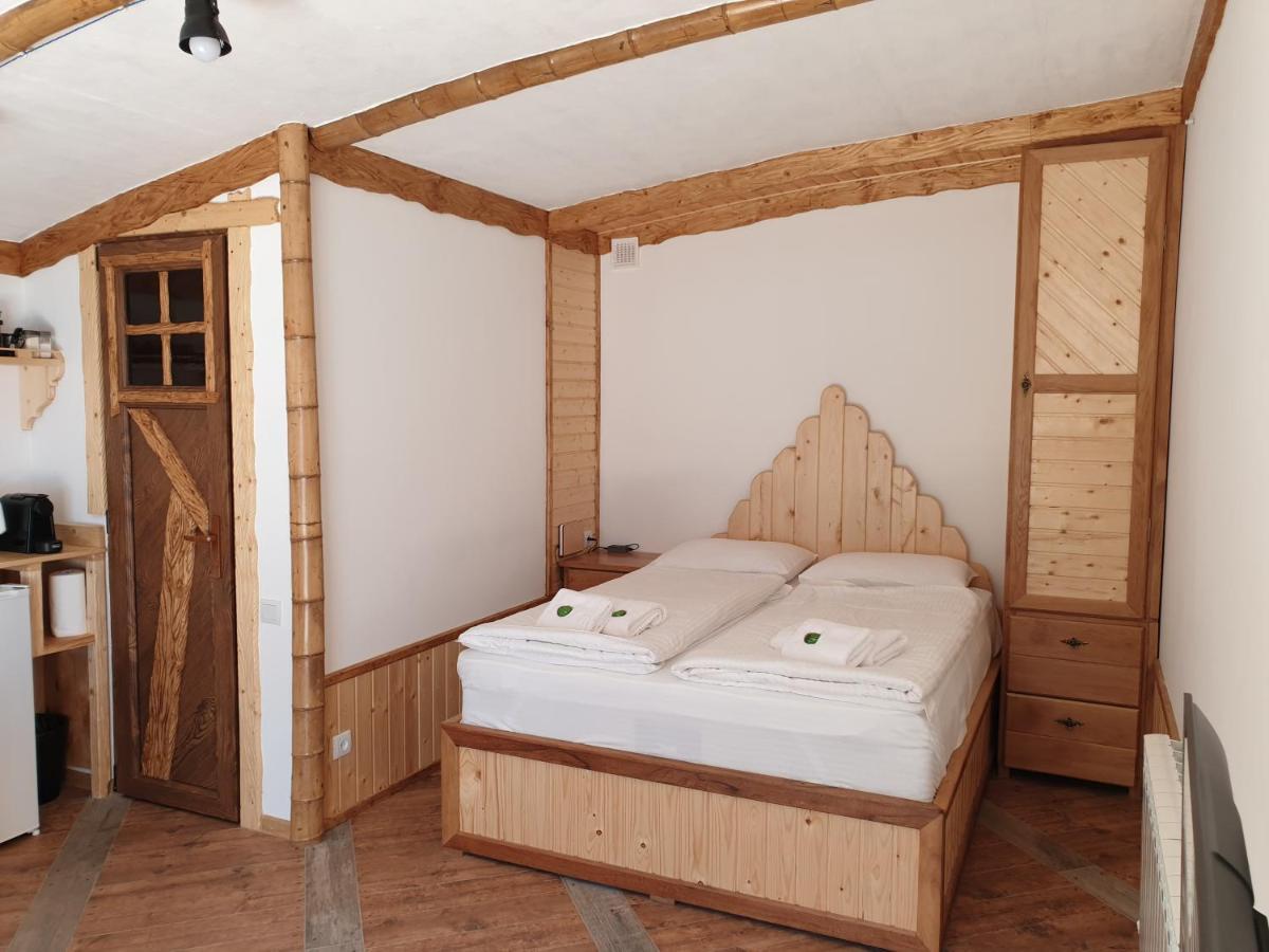 Cozy House Hotel Dilijan Bagian luar foto