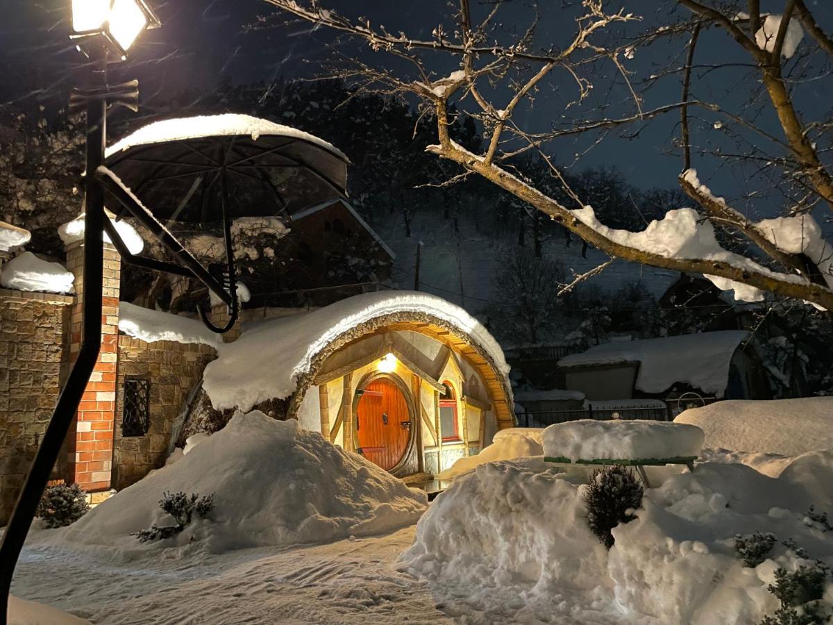 Cozy House Hotel Dilijan Bagian luar foto