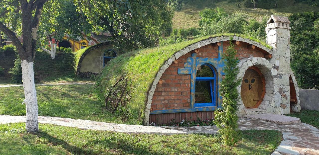 Cozy House Hotel Dilijan Bagian luar foto