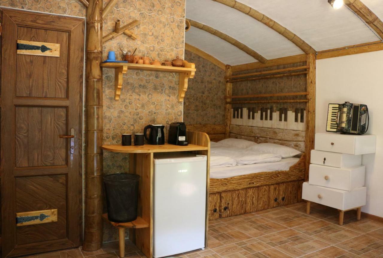 Cozy House Hotel Dilijan Bagian luar foto